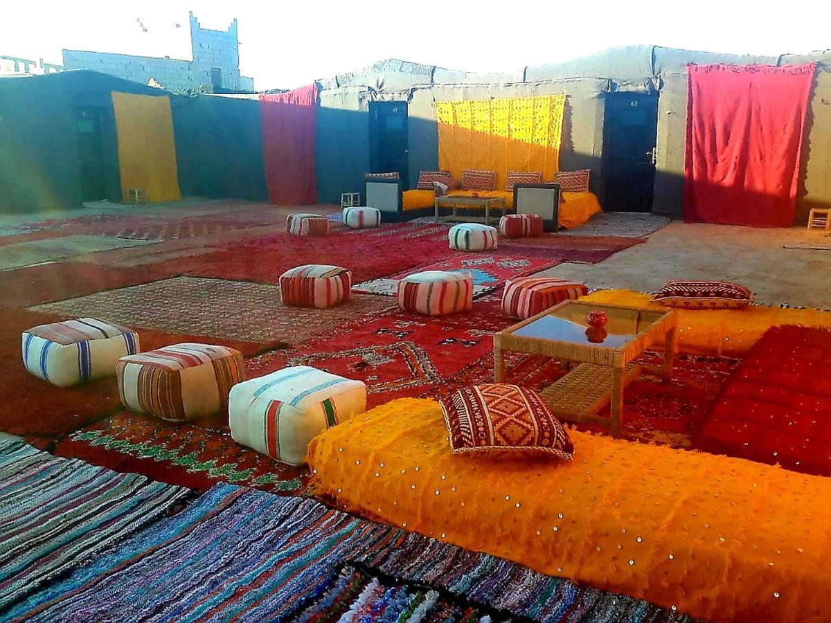 Palmeras Y Dunas Luxery Camp Merzuga Kültér fotó