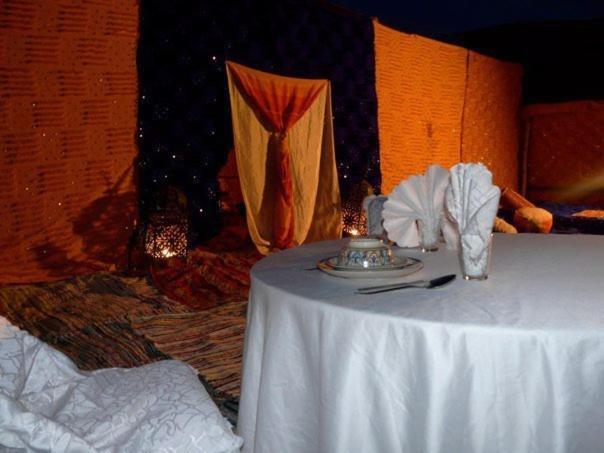 Palmeras Y Dunas Luxery Camp Merzuga Kültér fotó