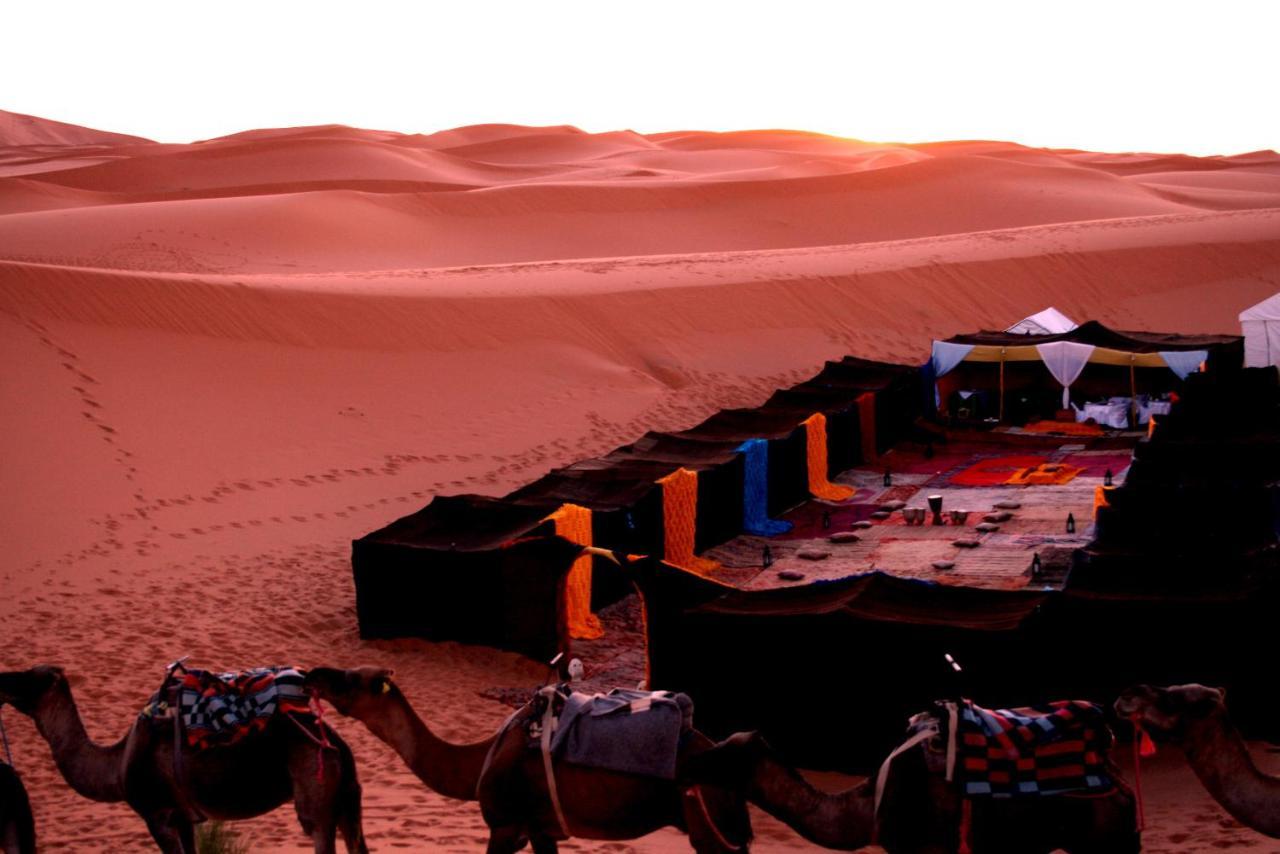 Palmeras Y Dunas Luxery Camp Merzuga Kültér fotó
